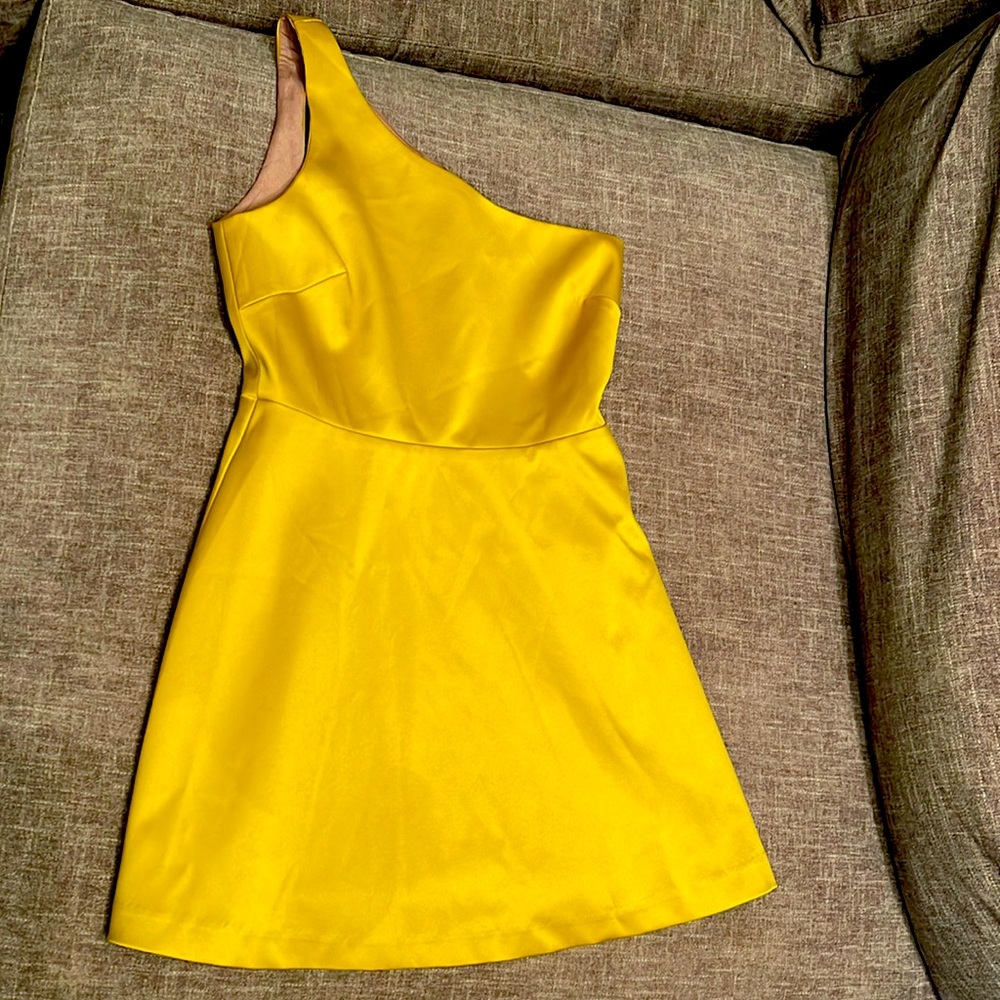 Very delicate and soft one shoulder dress